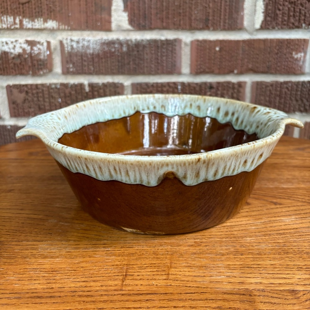 Canonsburg Carefree Ironstone Pottery, Brown Drip 8- 1/2" Casserole